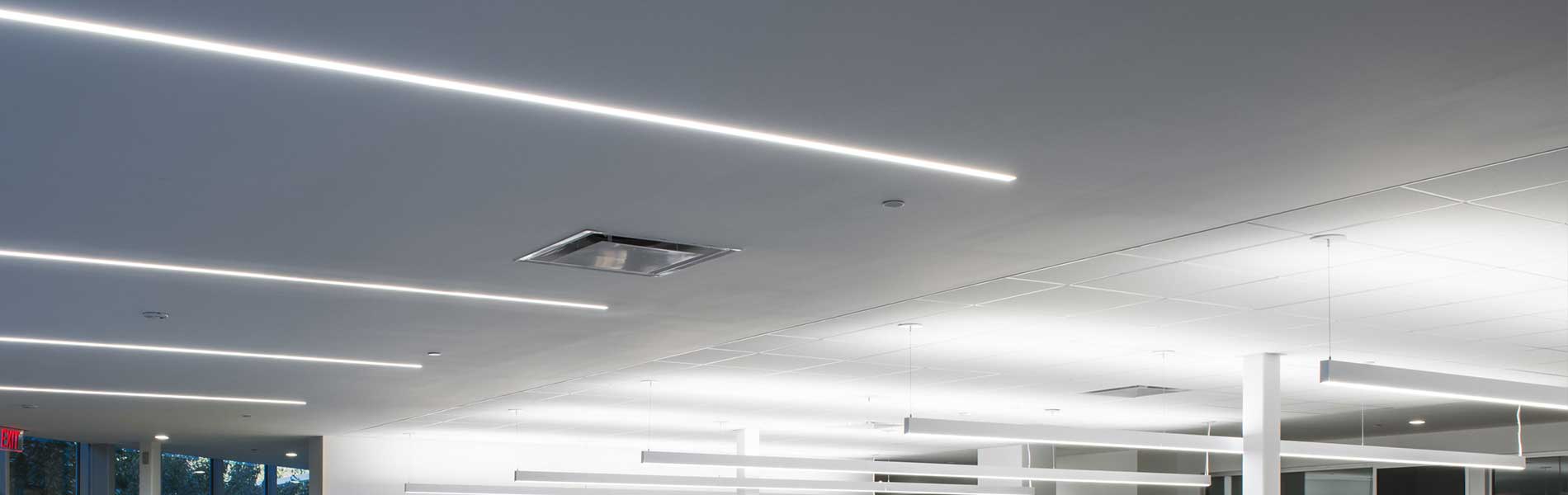 نور خطی اجرا شده در سقف